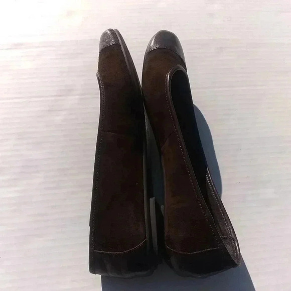 Lauren Ralph Lauren Women's Brown Flat Shoes - Picture 2 of 9